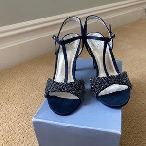 Adrianna Papell Navy Blue Sandals Sz 7